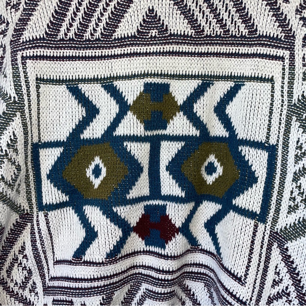 Vintage London Fog White Geometric Pattern Knit Sweater - Picture 3 of 5
